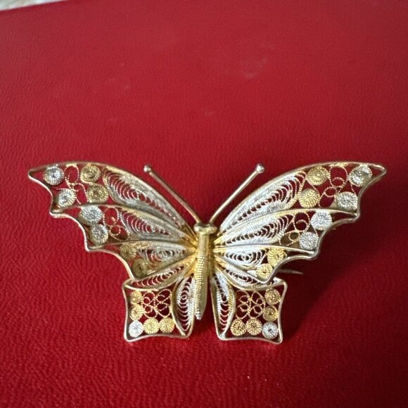 Unknown Jewelry - Vintage Butterfly Pin Wire Filigree Brooch Bohemian‎ Delicate Gypsy 2” Fairycore